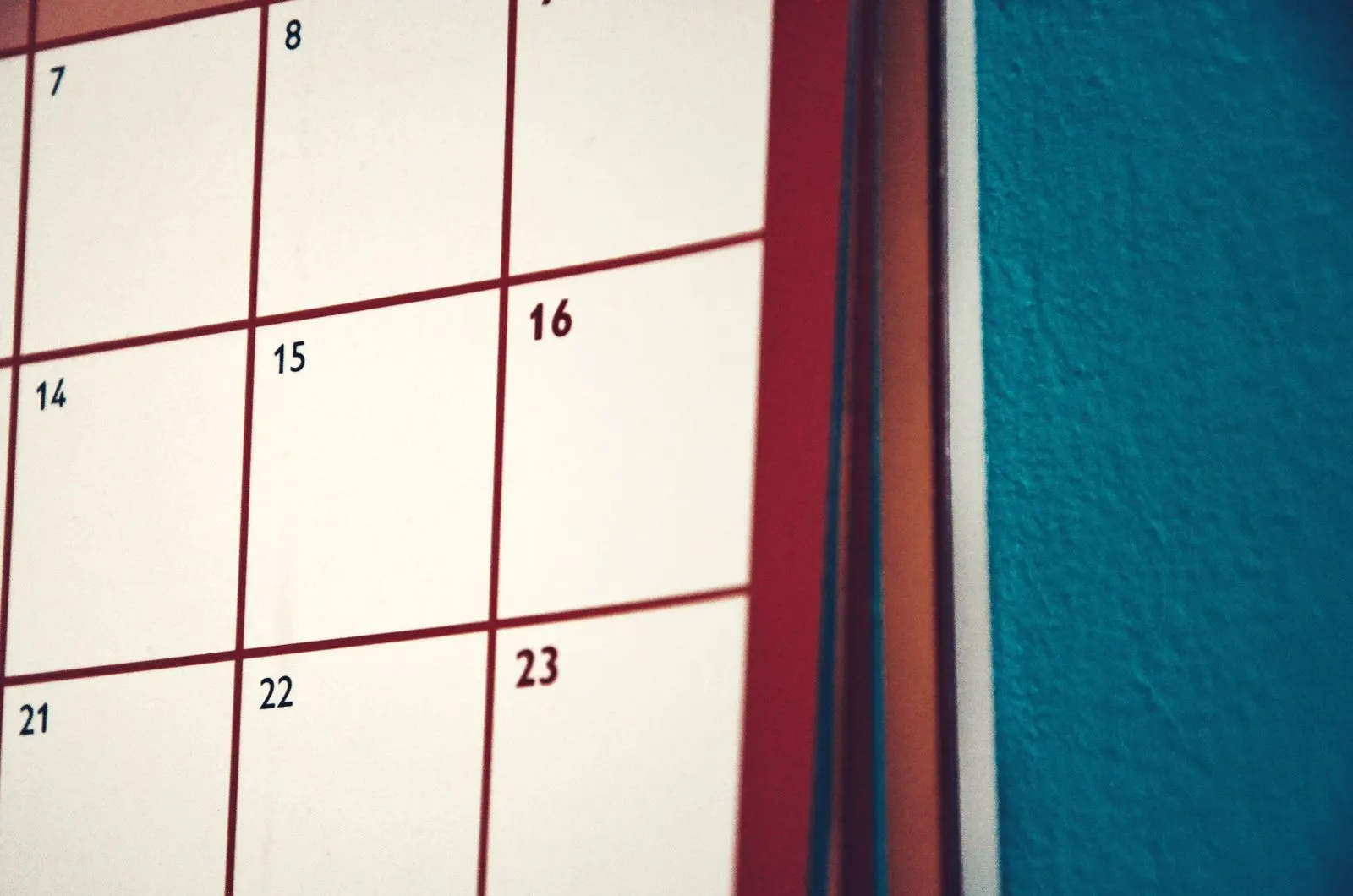 Minimalist wall calendar showing a full month grid
